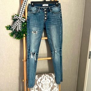 Kancan skinny, distressed jeans with button fly closure size 3/25